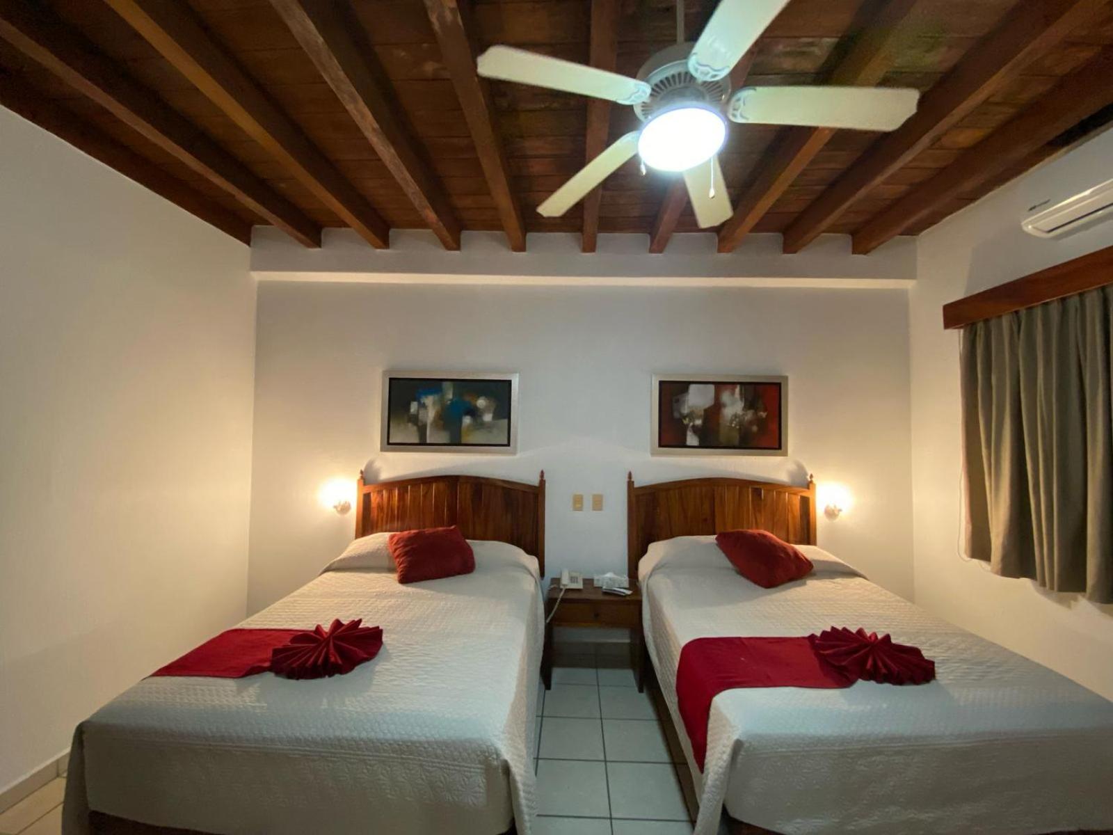 Hotel Boutique La Pergola Manzanillo Dış mekan fotoğraf